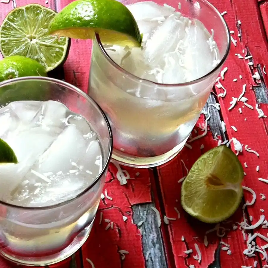 Spiked Raspberry Lime Coconut Water Recipe – Fresh & Fizzy