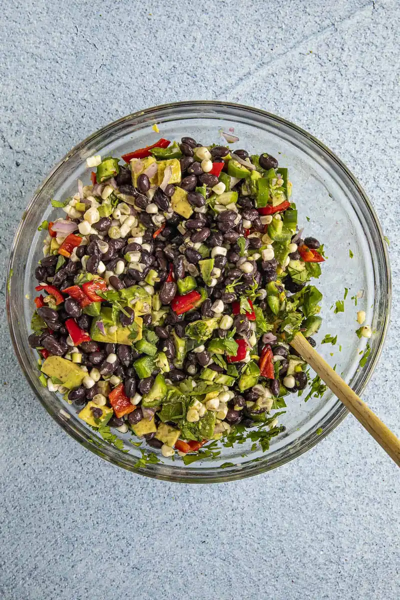 Zesty Black Bean Salad: The Perfect 15-Minute Protein Power-Bowl
