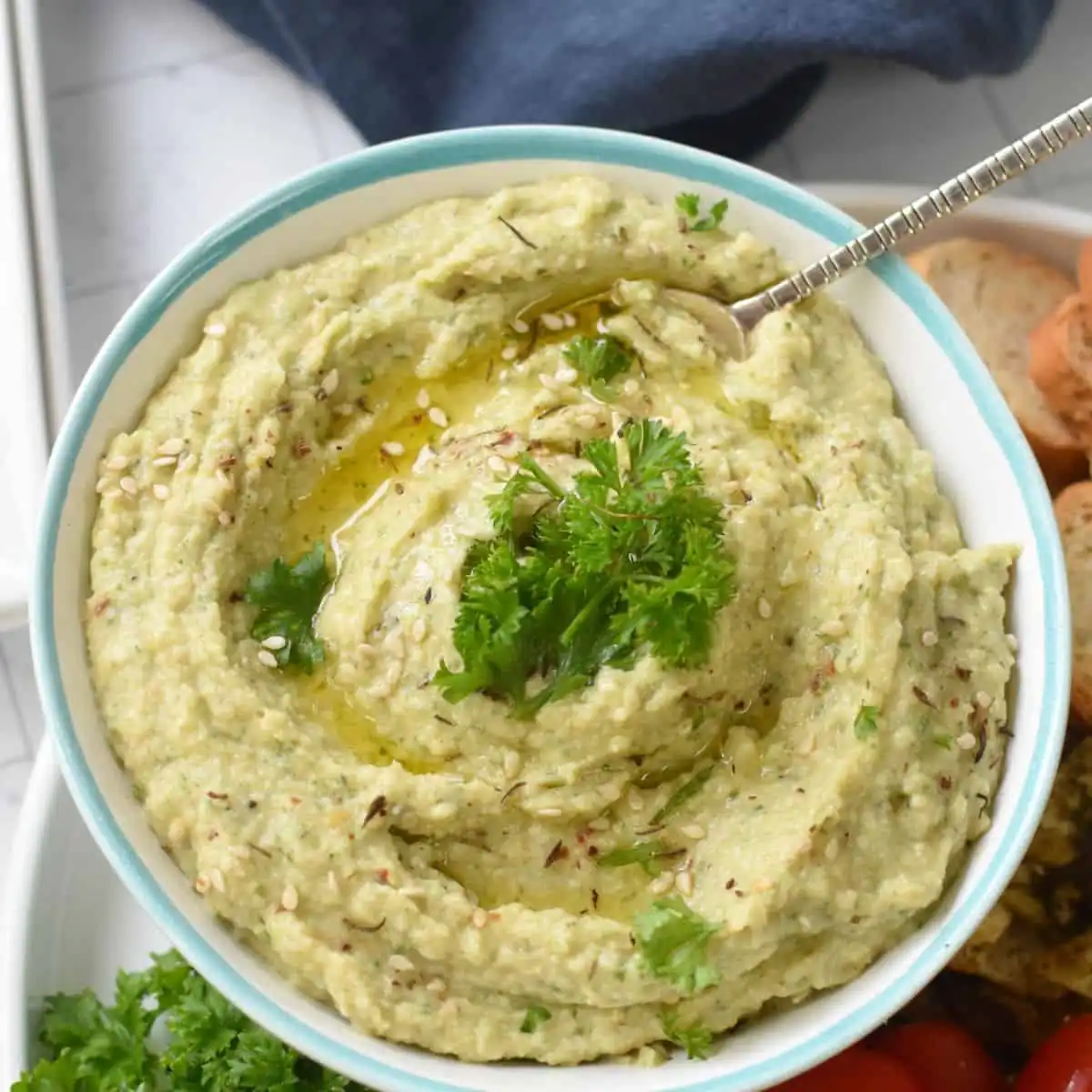 Easy Bacon Baked Beans: Sweet, Savory Comfort Food