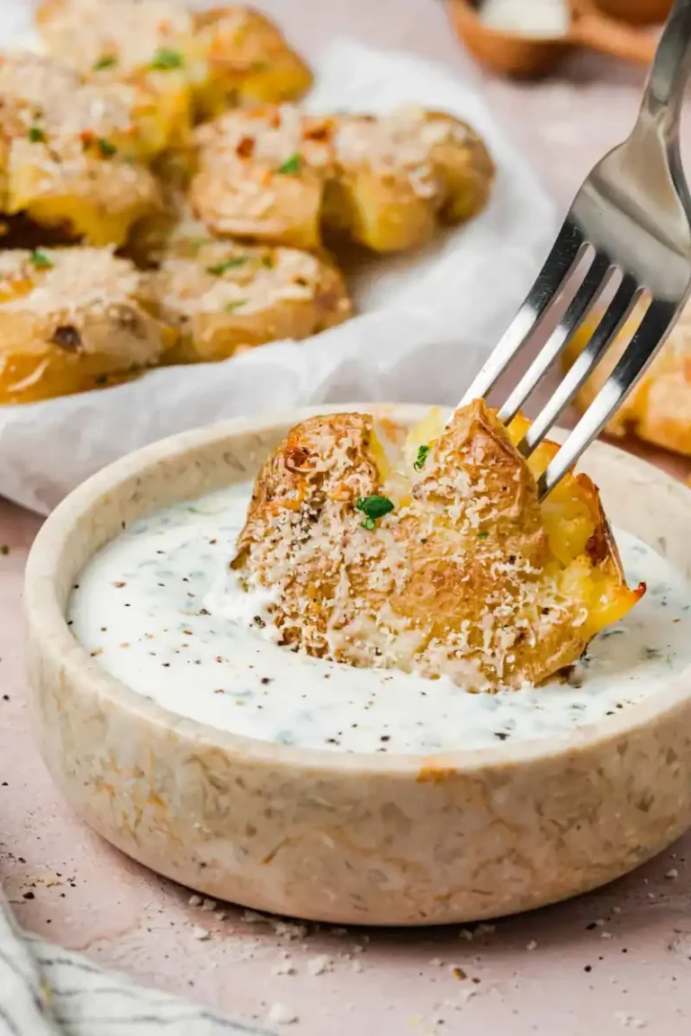 Crispy Garlic Parmesan Smashed Potatoes – Instant Comfort